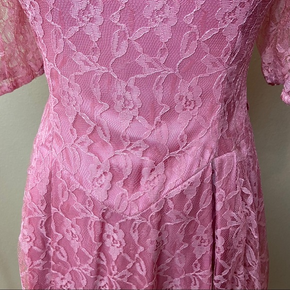 Vintage Pink Lace Dress with Bow on Back - 6 - Picture 3 of 12